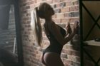 Симона, 25